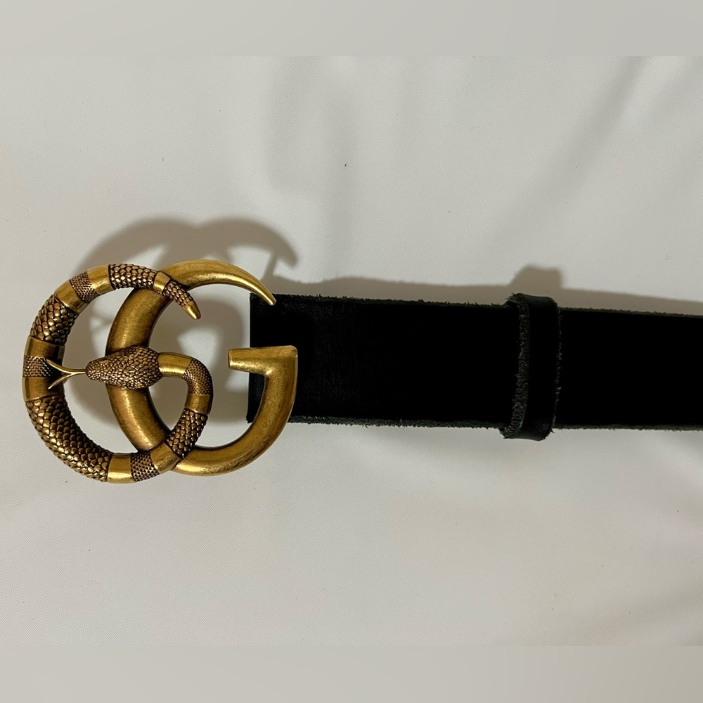 Gucci LEATHER BELT WITH DOUBLE G BUCKLE WITH SNAKE